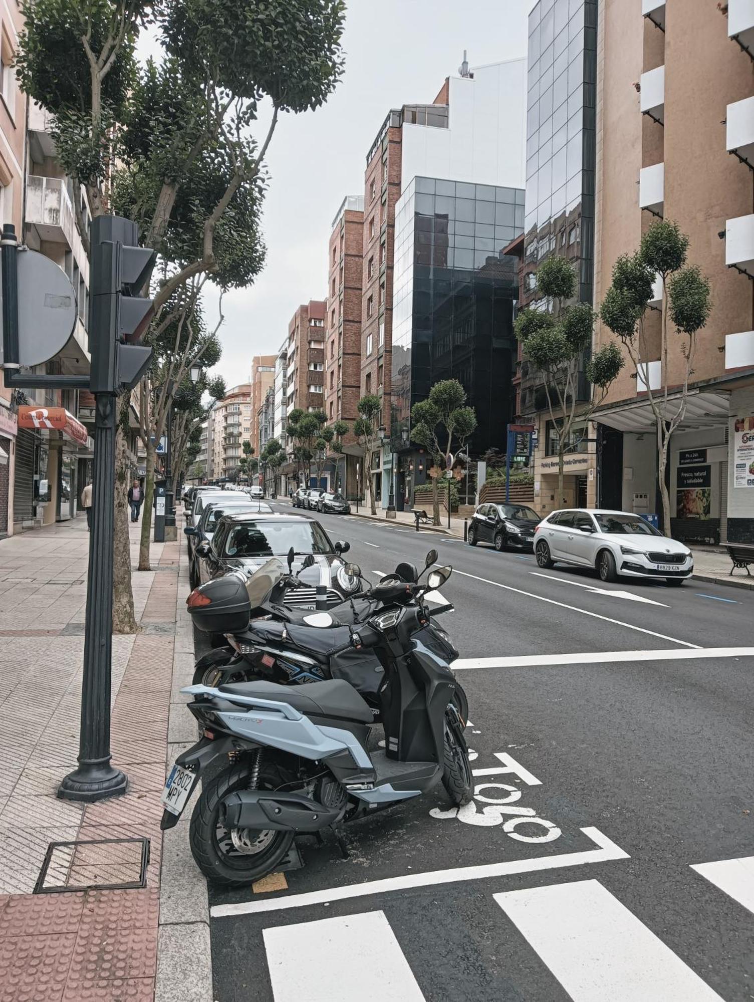Apartamento Boutique Cervantes Oviedo Luaran gambar