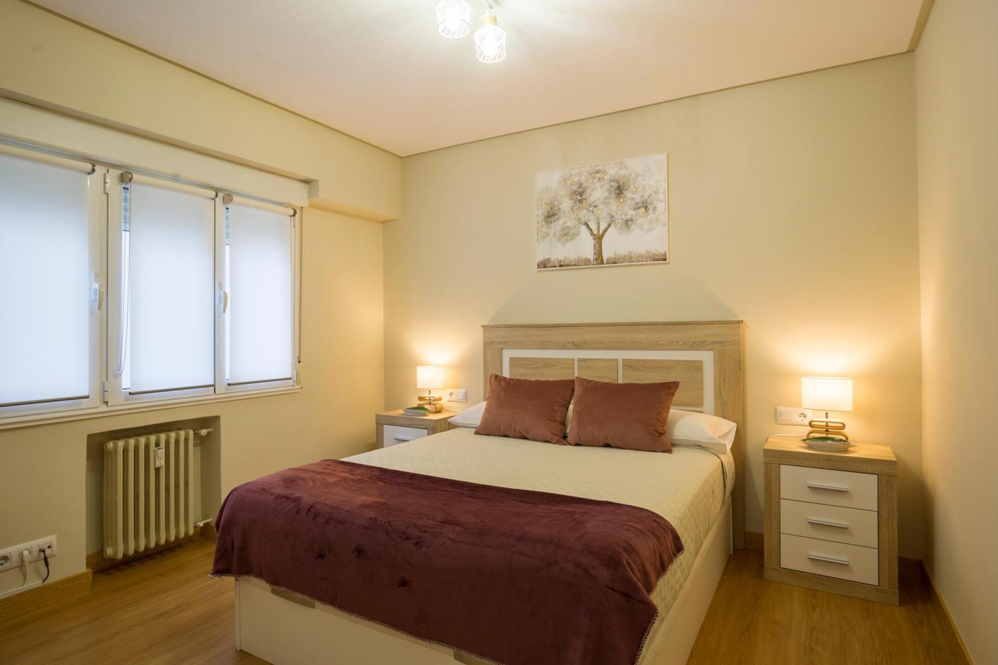 Apartamento Boutique Cervantes Oviedo Luaran gambar